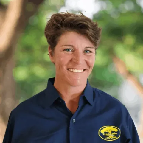 kelly crew grounds person truck operator 498x498